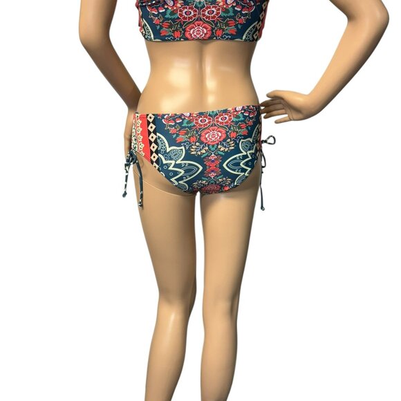 NWT Two-piece Floral Print Bikini Set - Size XS - Picture 13 of 13